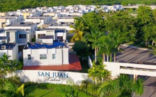 Stunning Villa at San Juan Lake: Elegance and Comfort in Downtown Punta Cana