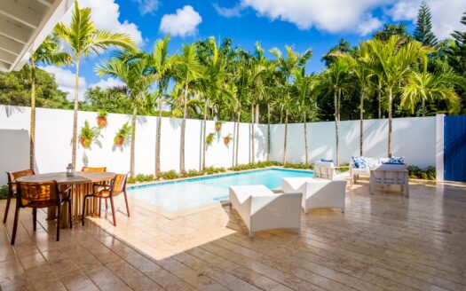 Chic Oasis: Elegant Villa for Rent in Casa de Campo