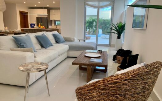 Furnished Villa for Rent: Your Private Oasis with a Pool