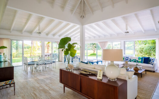 Chic Oasis: Elegant Villa for Rent in Casa de Campo
