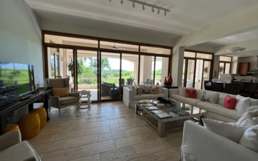 Apartamento en Renta en Casa de Campo: Impresionantes Vistas al Golf