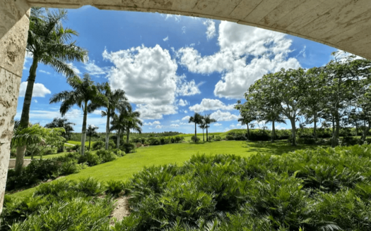 Apartamento en Renta en Casa de Campo: Impresionantes Vistas al Golf