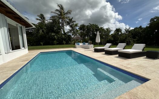 Dream Furnished Villa for Rent: Relax by the Pool