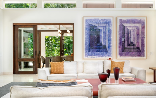 Majestic Villa for Rent in Casa de Campo, La Romana: Elegance with Exclusive Golf Course Views