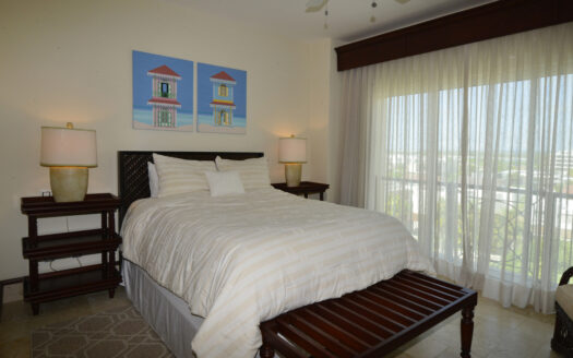 Furnished Apartments in Aquamarina, Cap Cana – Stunning Cap Cana Marina Views