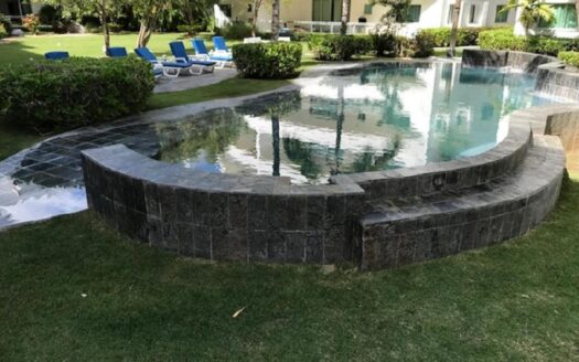 Elegant 2-Bedroom Apartment with Spacious Terrace in Cap Bleu, Cap Cana
